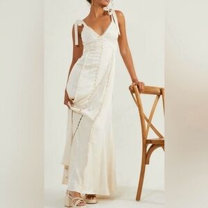 NWT Jacindy Maxi Dress